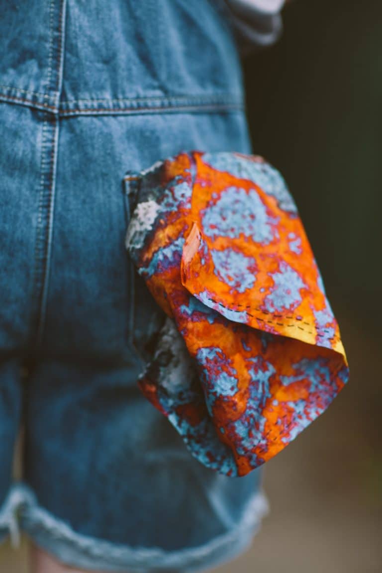 Women's Silk Scarf Fish Temple FOTO FABRIQUE