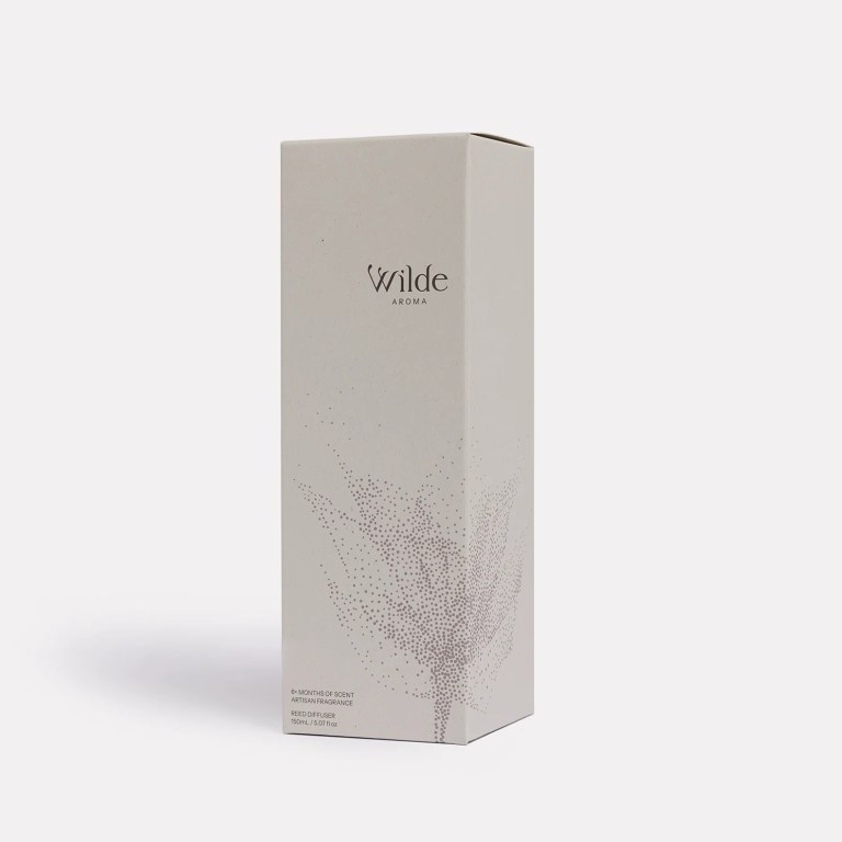 wilde aroma reed diffuser kakadu plum Wilde Aroma reed diffuser box