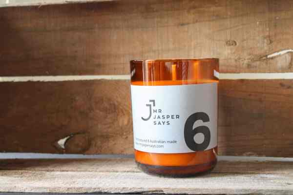 Discover our captivating range of candles at Kouwi.com, perfect for enhancing any space or as a thoughtful gift for him