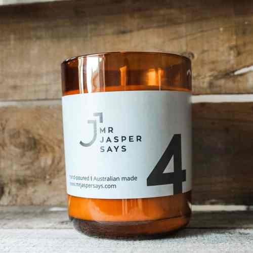 Discover our captivating range of candles at Kouwi.com, perfect for enhancing any space or as a thoughtful gift for him