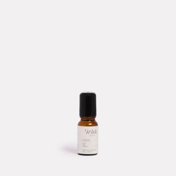 wilde aroma aromatherapy perfume rejuvenation Wilde aroma essential oil roller, floral scent bottle.
