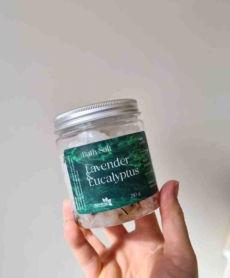 Processed with VSCO with preset Lavender & Eucalyptus Handmade Bath Soak - 250g