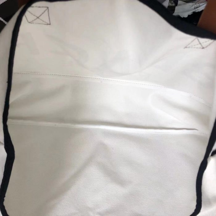 The Beach Bag 4