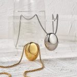 The Statement Necklace 4 The Statement Necklace 4