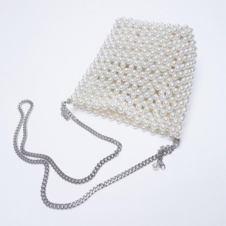 The Pearl Beaded Mini Bag 2 jQuery(document).ready(function($) { // Target the Products page if($('body').hasClass('edit-php') && $('body').hasClass('post-type-product')) { $("th.column-admin_commission").css( 'width', '10%' ); } });
