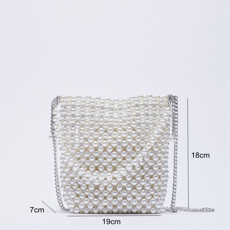 The Pearl Beaded Mini Bag 6 jQuery(document).ready(function($) { // Target the Products page if($('body').hasClass('edit-php') && $('body').hasClass('post-type-product')) { $("th.column-admin_commission").css( 'width', '10%' ); } });
