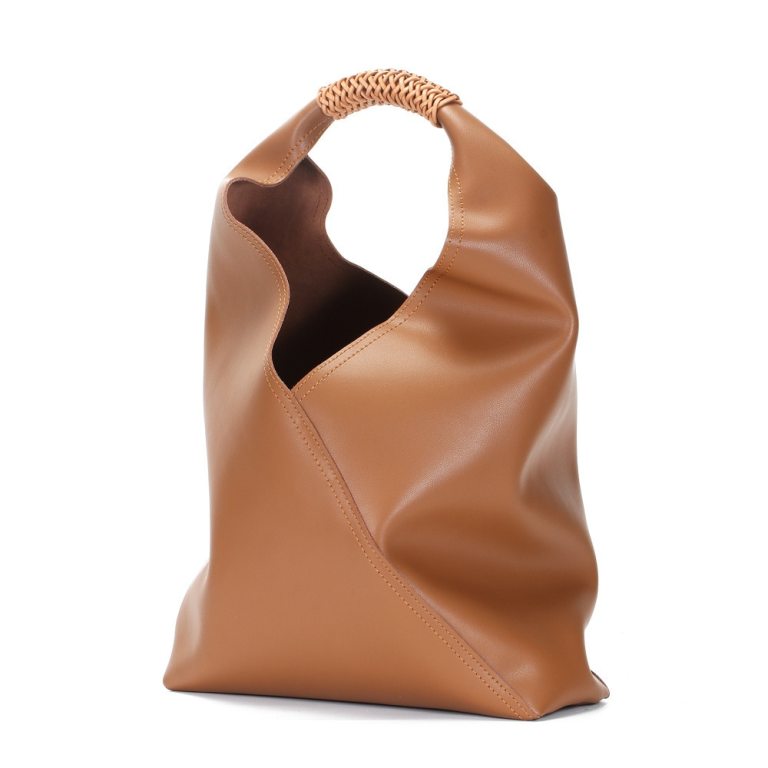 The Leather Shoulder Bag 4 The Leather Shoulder Bag 4