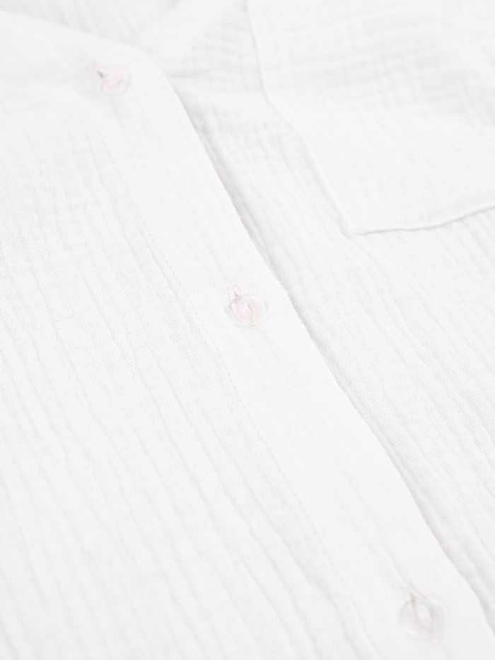 The low tide relaxed shorts & shirt set. 5