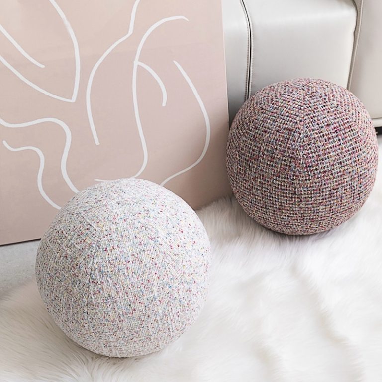 Spherical Luxury Round Cushion 3