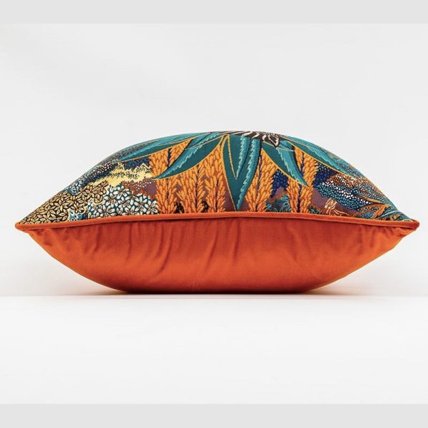 Jungle Zebra jacquard Cushion 3 jQuery(document).ready(function($) { // Target the Products page if($('body').hasClass('edit-php') && $('body').hasClass('post-type-product')) { $("th.column-admin_commission").css( 'width', '10%' ); } });