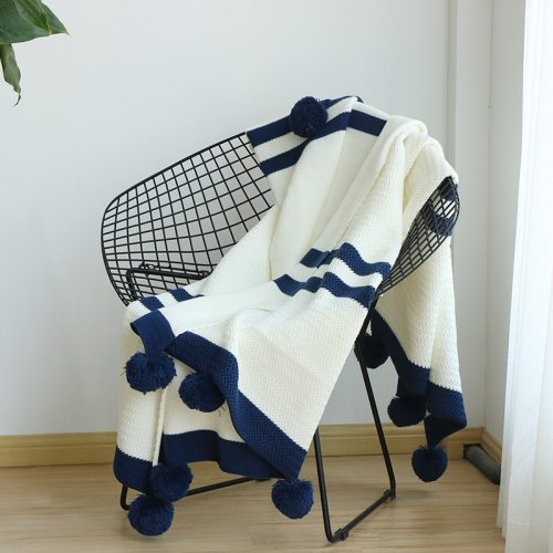 Casual Knit Blanket with pompom detailing