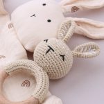 Newborn Mobile Gym Educational Ring Teething Toy Baby Cotton Bib Gauze Baby Wooden Ring Rattle Crochet Wool Toy Pacifier Chain 5
