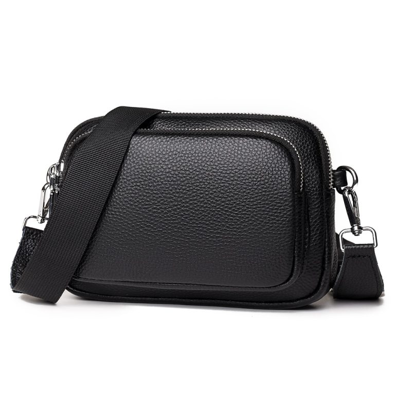 Women’s Camera Crossbody Leather Bag Women’s Camera Crossbody Leather Bag