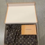 Authentic louis vuitton logo shorts size 38 Authentic louis vuitton logo shorts size 38