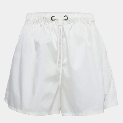 Authentic Prada White Re-Nylon Gabardine shorts size 38 Authentic Prada White Re-Nylon Gabardine shorts size 38