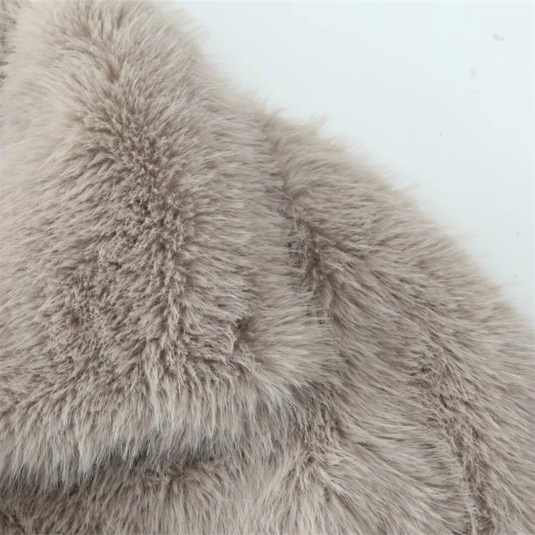 Women’s Casual Retro Solid Flip Collar Artificial Fur Warm Coat