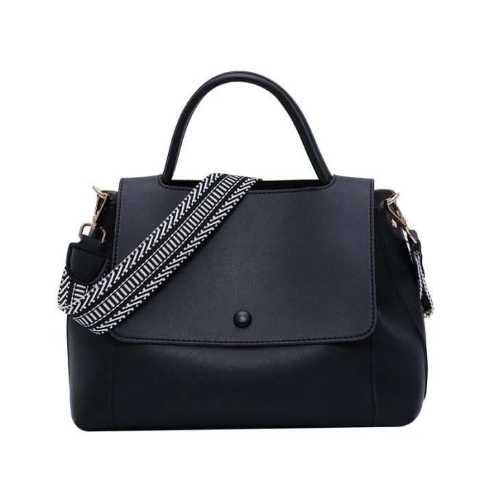 Women’s Casual Big Square Stylish Leather Handbag Women’s Casual Big Square Stylish Leather Handbag