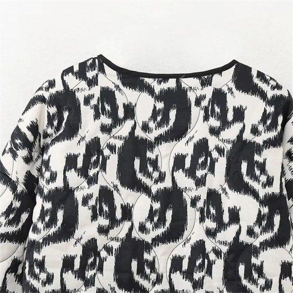 Women’s Casual Versatile Lightweight Cotton Quilted Coat Animal Print Women’s Casual Versatile Lightweight Cotton Quilted Coat Animal Print