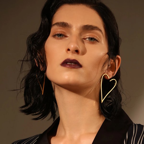 Geometric Big Heart Gold or Stainless-steel Long Drop Earrings Geometric Big Heart Gold or Stainless-steel Long Drop Earrings