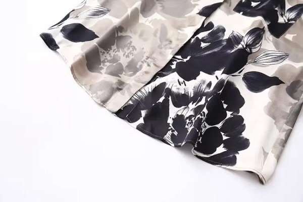 Womens Black & Ivory Floral Print Long Sleeve Shirt Womens Black & Ivory Floral Print Long Sleeve Shirt