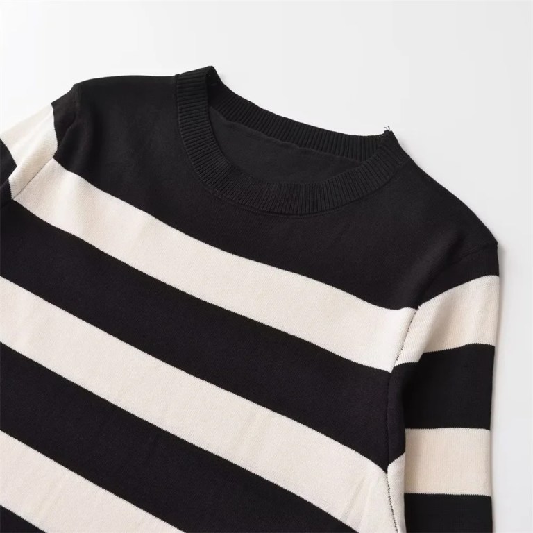 Women’s Round Neck Long Sleeve Dress – Slim Knit Stripped Fit.