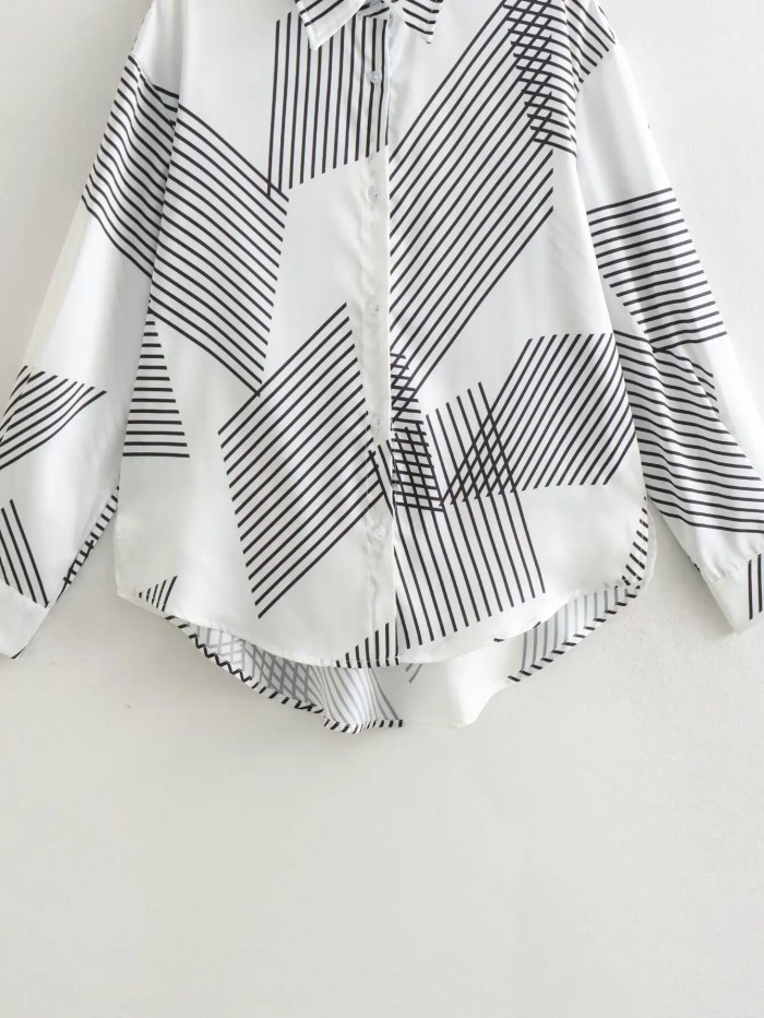 Womens Geometric White Black Stripe Oversized Shirt Womens Geometric White Black Stripe Oversized Shirt