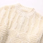 Womens Textured Ivory Knit Round Collar Jumper