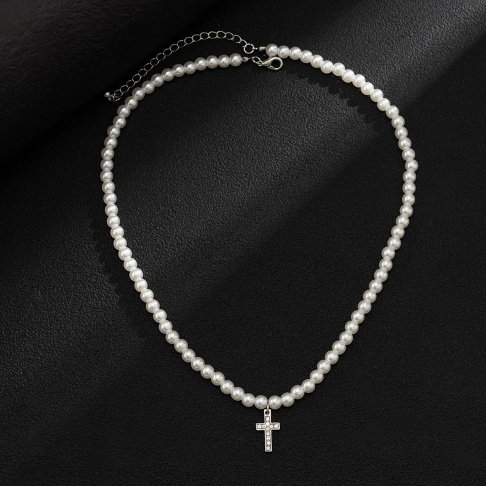 Men’s Pearl Beads Chain with Shiny Rhinestone Cross Necklace Men’s Pearl Beads Chain with Shiny Rhinestone Cross Necklace