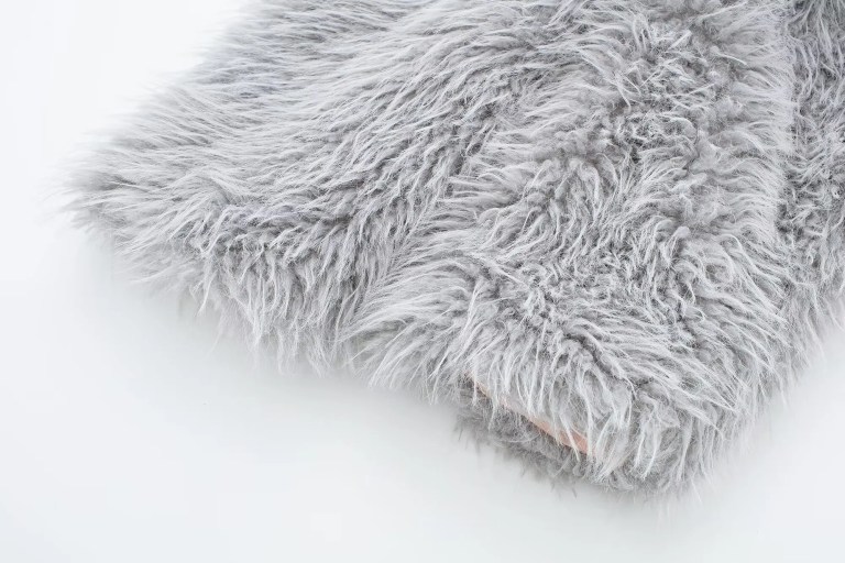 Womens Thick Eco-friendly Fur Vintage Short Coat in Ice Gray Womens Thick Eco-friendly Fur Vintage Short Coat in Ice Gray