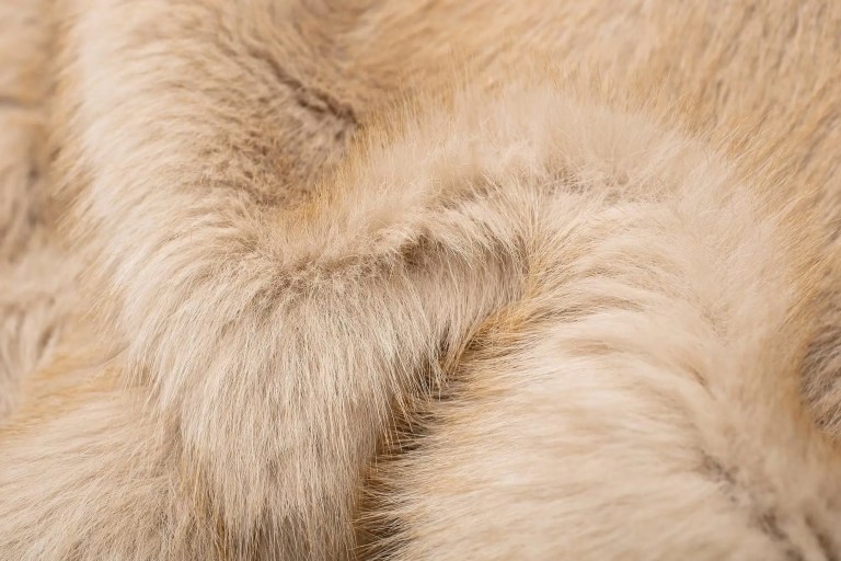 Women Faux Fur Cream Vintage Round Collar Jacket Women Faux Fur Cream Vintage Round Collar Jacket