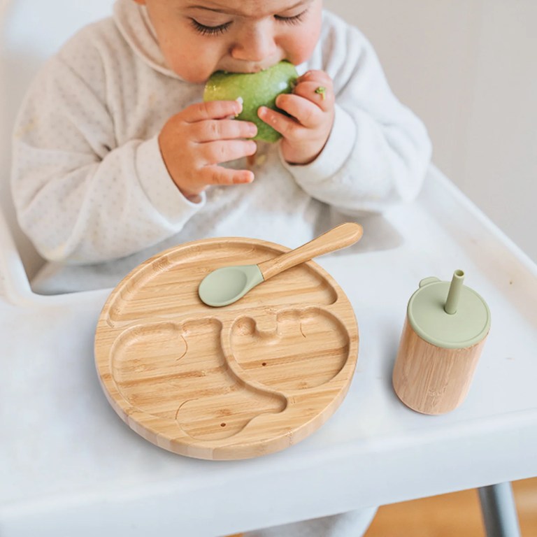 4pcs Children’s Tableware Bamboo Dinnerware Set