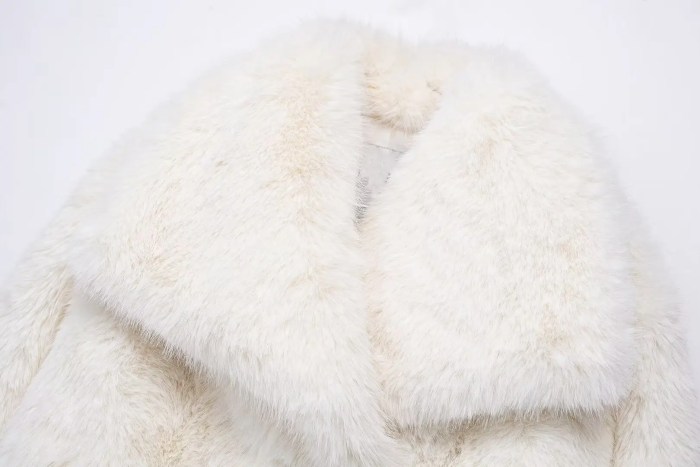 Womens Thick Warm Winter Faux Fur Vintage Long Sleeve Coat White