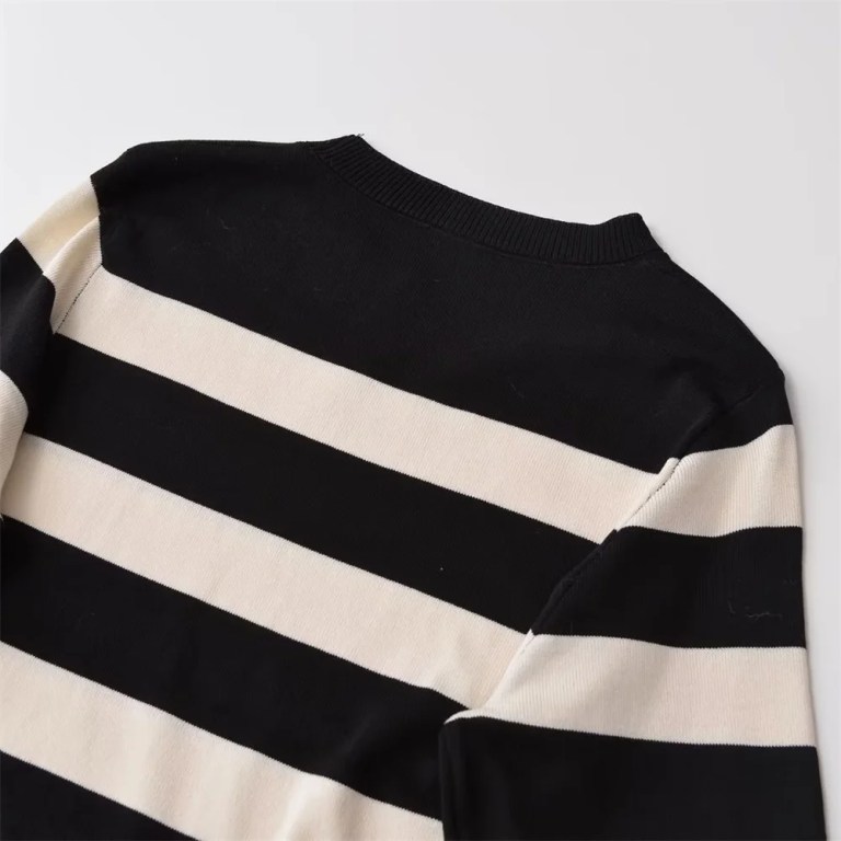 Women’s Round Neck Long Sleeve Dress – Slim Knit Stripped Fit.