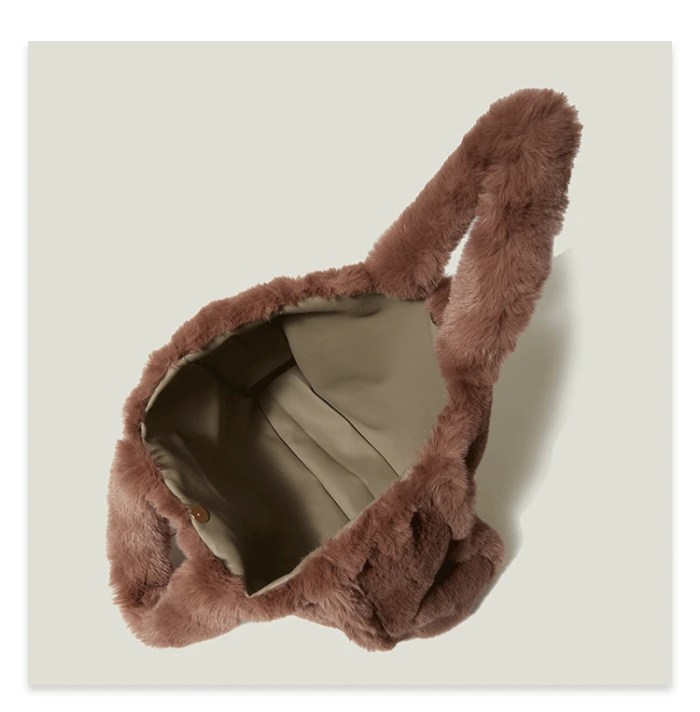 Gorgeous Plush Faux Fur Tote Bag Gorgeous Plush Faux Fur Tote Bag