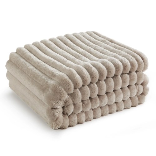 Faux fur Plush Autumn Winter Warm Bed Blanket Soft Sofa Blanket