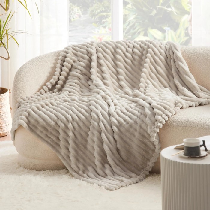 Faux fur Plush Autumn Winter Warm Bed Blanket Soft Sofa Blanket