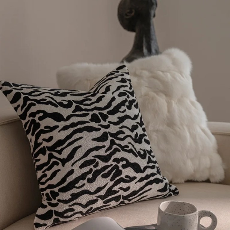 Zebra Print Pillow Cover Cushion – Cas Home Zebra Print Pillow Cover Cushion – Cas Home
