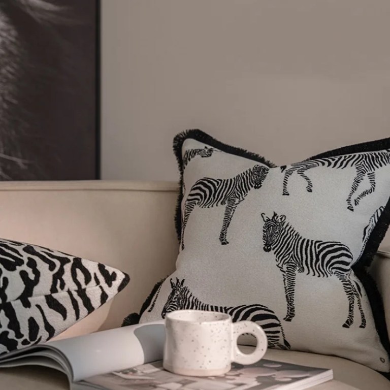 Zebra Print Pillow Cover Cushion – Cas Home Zebra Print Pillow Cover Cushion – Cas Home