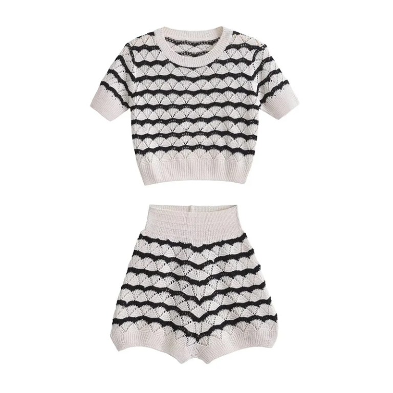 Women’s Knit Strip Top – Shorts Sets Women’s Knit Strip Top – Shorts Sets