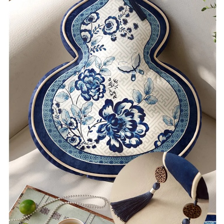 Blue Flora Antique Cushion Blue Flora Antique Cushion