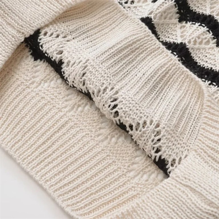 Women’s Knit Strip Top – Shorts Sets Women’s Knit Strip Top – Shorts Sets