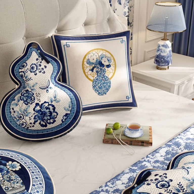 Blue Flora Antique Cushion Blue Flora Antique Cushion