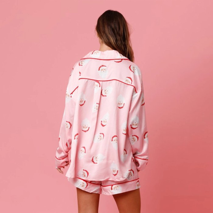 Women’s Santa Print Christmas Pajama Set – Long Sleeve Top & Elastic Shorts Women’s Santa Print Christmas Pajama Set – Long Sleeve Top & Elastic Shorts