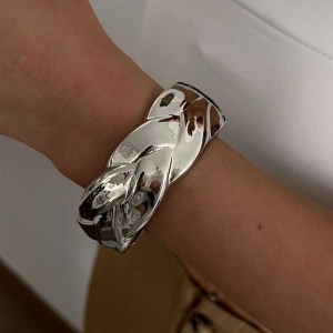 silver-tws