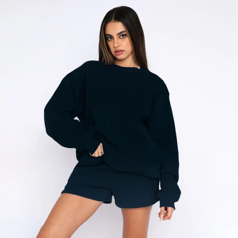 Women's long sleeved sportswear jogging Shorts = Oversized Sweatshirt 3