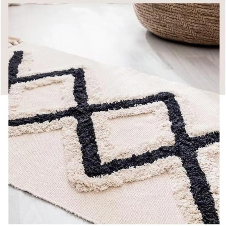 boho natural farmhouse tufted accent rug with tassels Boho Natural Farmhouse Tufted Accent Rug with Tassels 4