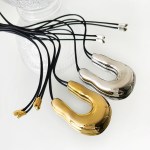 Peri's box Extra Large High Polish U-shape Horseshoe Pendant Necklace 5
