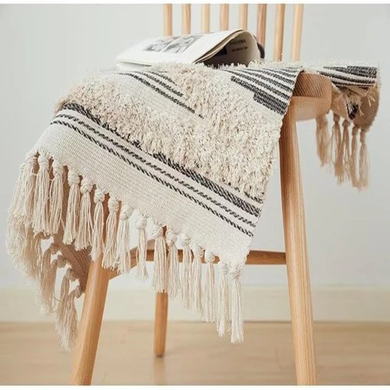 boho natural farmhouse tufted accent rug with tassels Boho Natural Farmhouse Tufted Accent Rug with Tassels 2