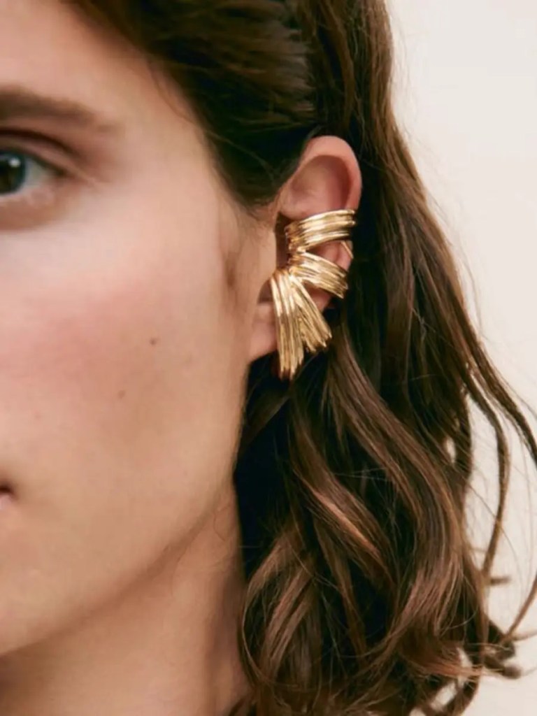 peri's vintage multi layered full ear irregular hoop earrings Peri's Vintage Multi-layered Full Ear Irregular Hoop Earrings 2
