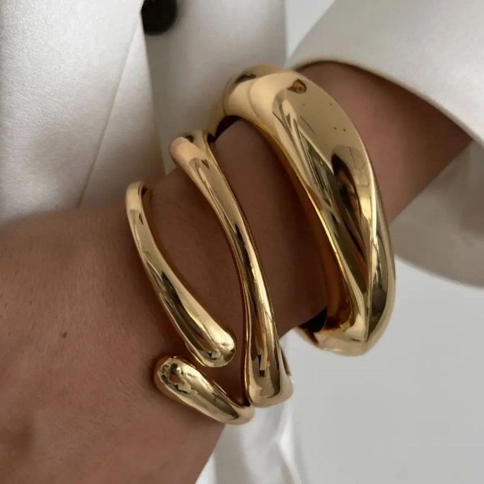DIAZI 3 Style Vintage Geometric Spring Bangles